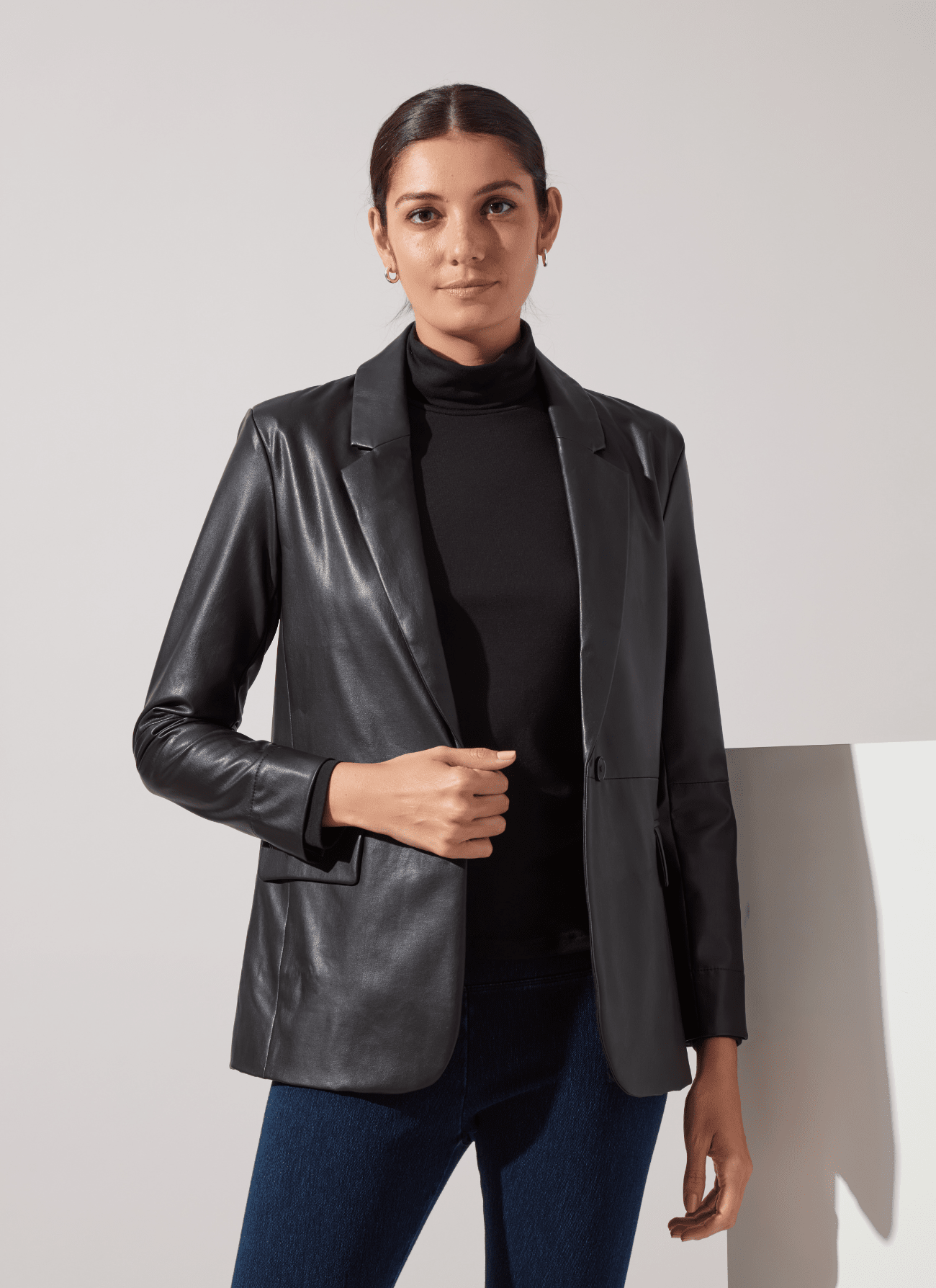 Lysse Versatile Vegan Leather Blazer Black