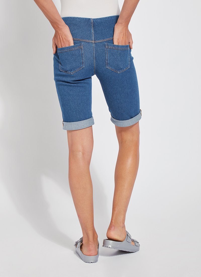 Lysse Boyfriend Short  Mid Wash