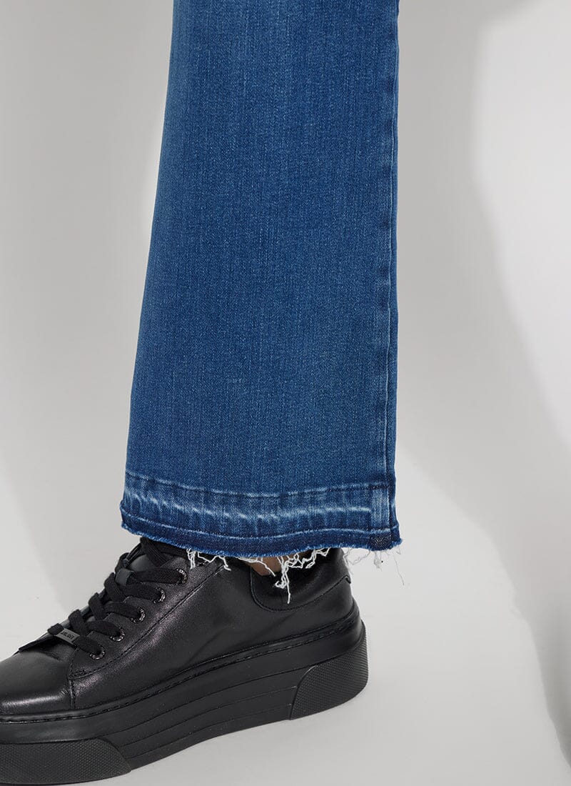 Lysse 'Holding Power' Premium Denim Relaxed Straight (30" Inseam) Authentic Midwash