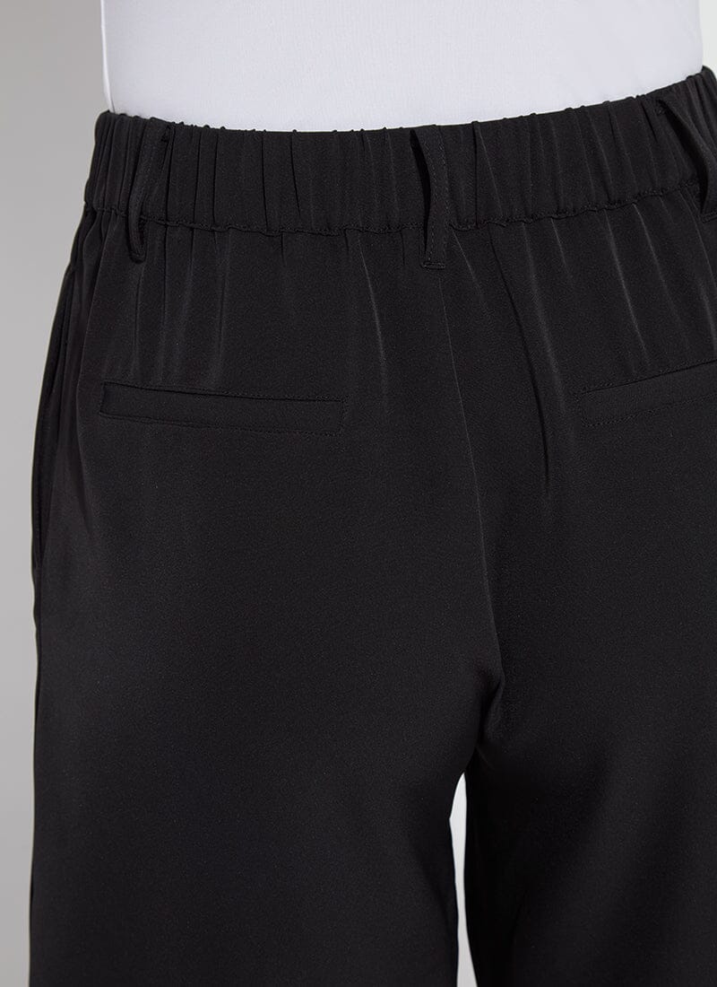 Lysse Dia Pleated Short (7" Inseam) Black
