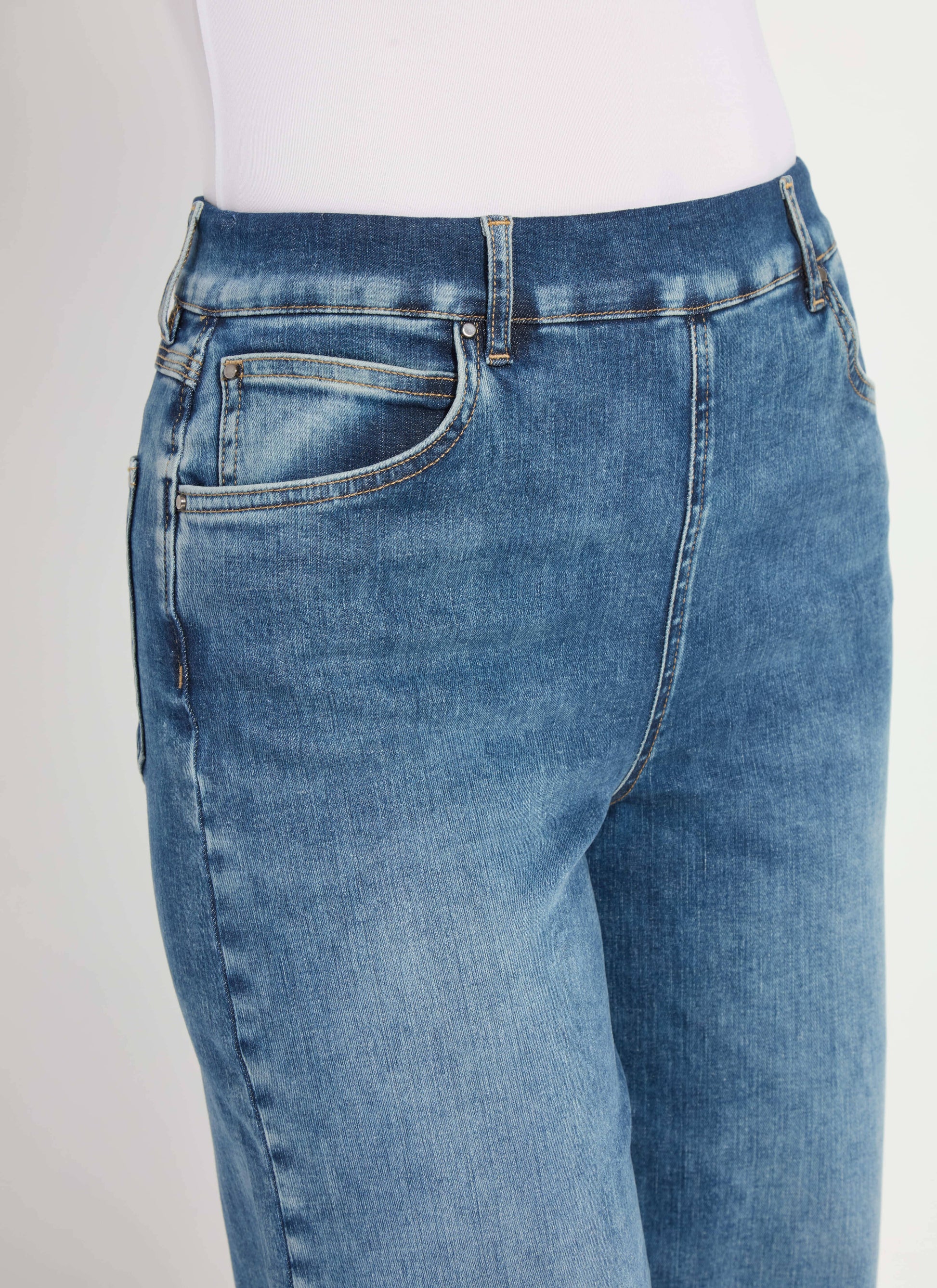 Lysse Sylvie Wide Leg Premium Denim - Hi-Low Mid Wash (28" Inseam) Hi-Low Midwash