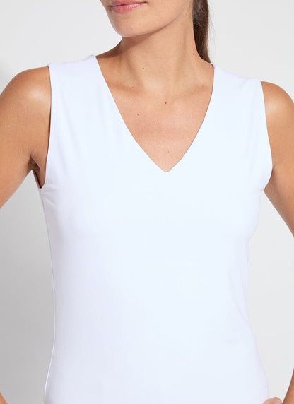 Lysse Essential V-Neck Shell White