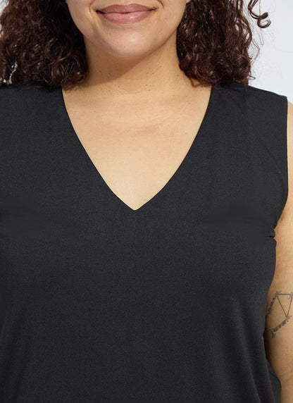 Lysse Essential V-neck Shell Curvy White