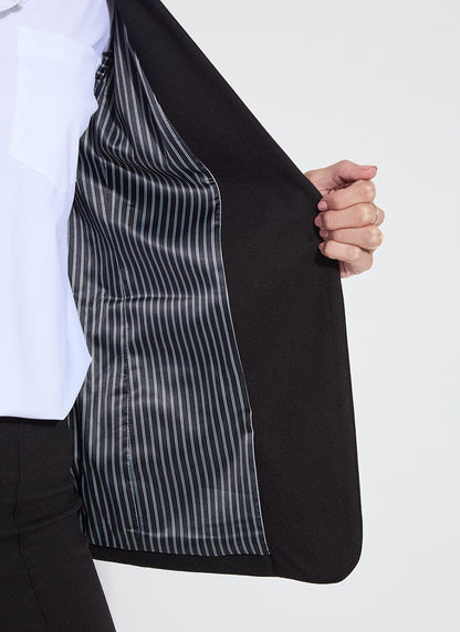 Lysse Essential Ponte Blazer Curvy Black