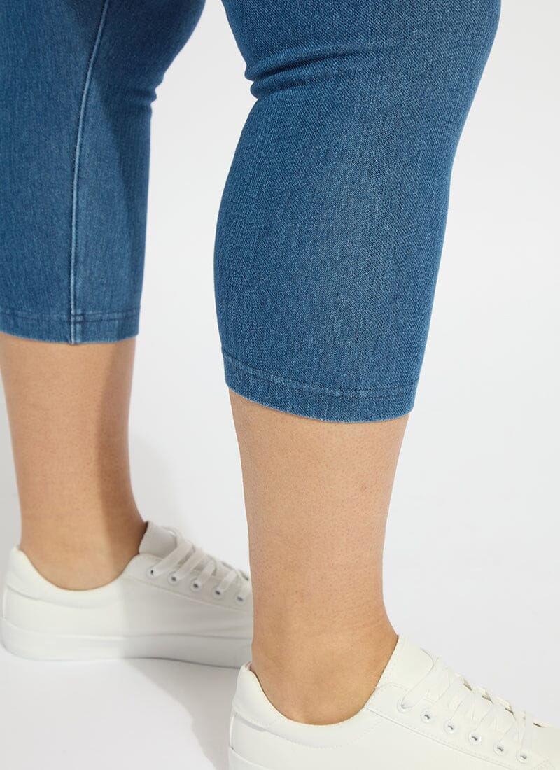 Lysse Denim Capri Jean Leggings (Plus Size)  Indigo