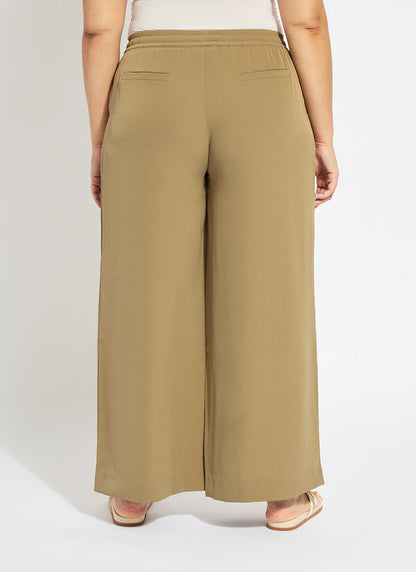 Lysse Mae Pleated Drawstring Wide Leg Pant Curvy (28" Inseam) Olive Leaf