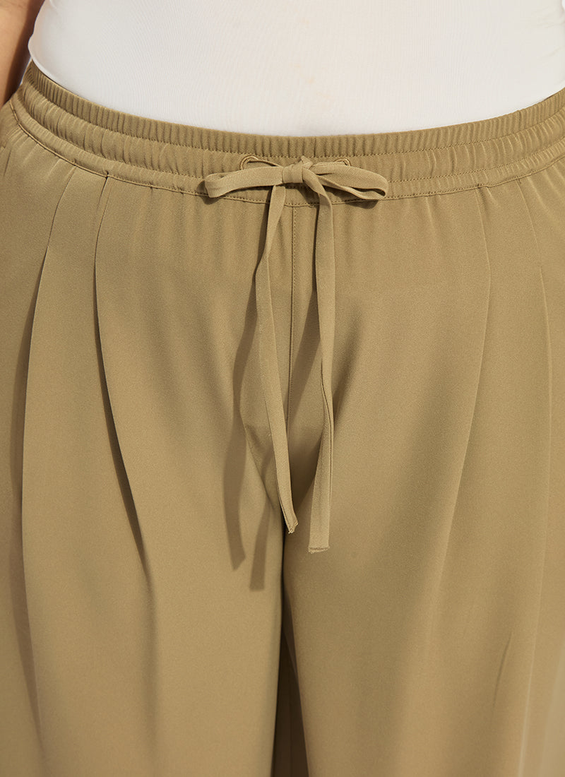 Lysse Mae Pleated Drawstring Wide Leg Pant Curvy (28" Inseam) Olive Leaf